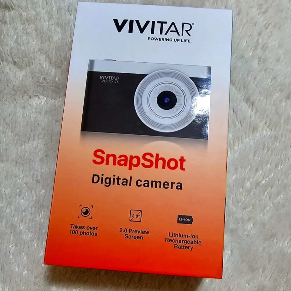 BRAND NEW IN BOX Vivitar Digital Camera VECXX75